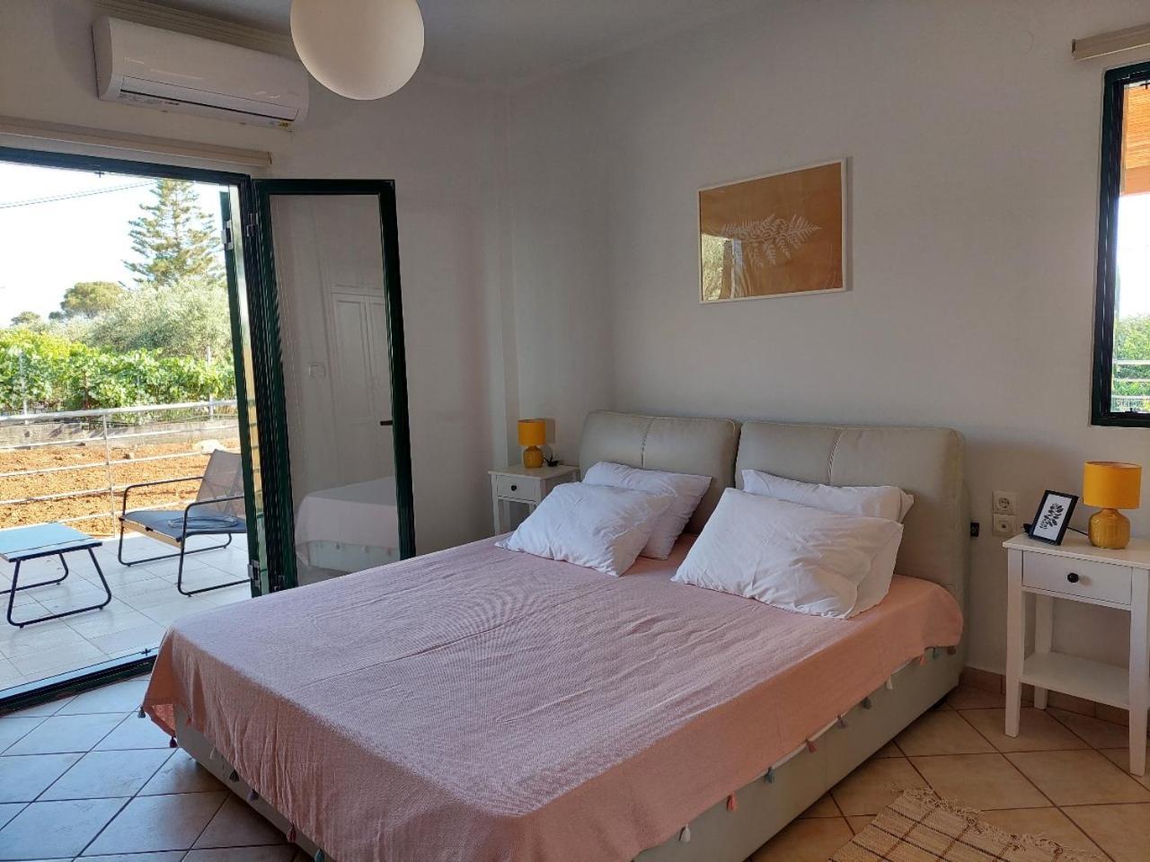 Villa Near Seitan Beach Khordhákion Exteriör bild