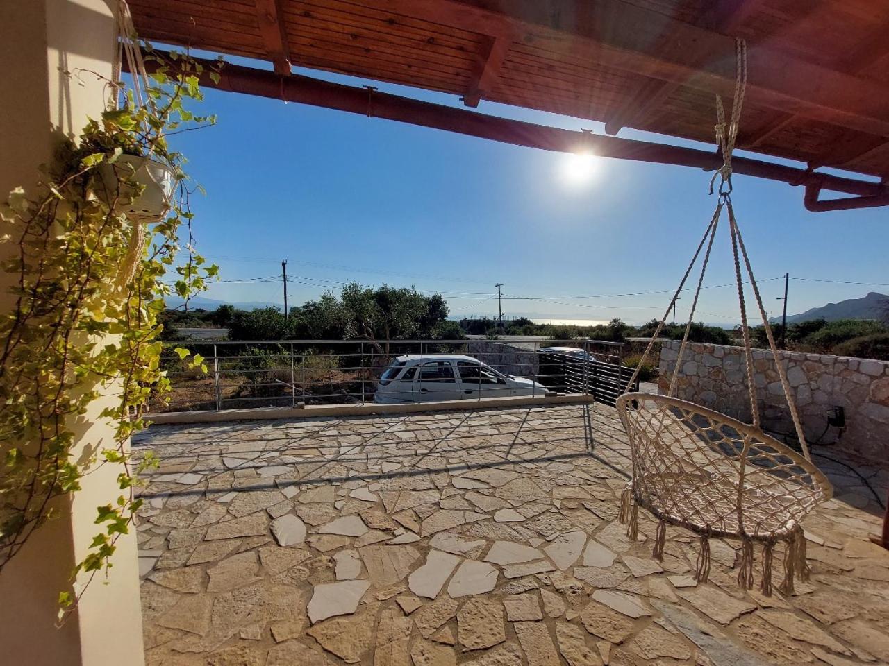 Villa Near Seitan Beach Khordhákion Exteriör bild